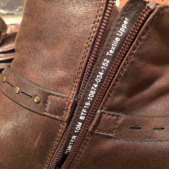 Bare Traps Porter Booties - Dark Brown - Soft & comfy! - Picture 9 of 10